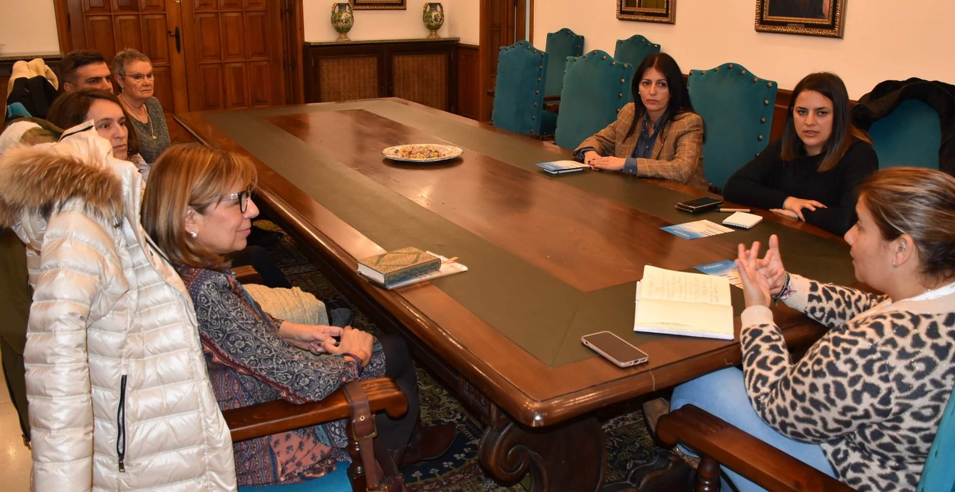 Reuni&oacute;n en el Ayuntamiento de Talavera de la Reina